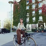 Daniel - Smart Lifestyle Near Centre Hotel