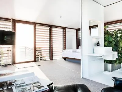 Daniel - Smart Lifestyle Near Centre