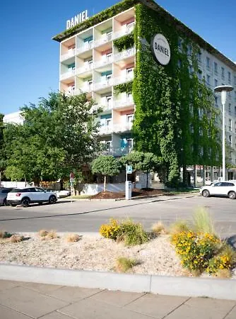 Hotel Daniel - Smart Lifestyle Near Centre