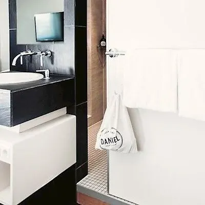 Hotel Daniel - Smart Lifestyle Near Centre 4*