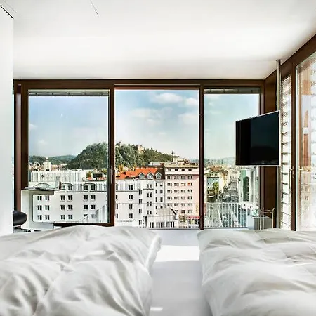 Hotel Daniel - Smart Lifestyle Near Centre