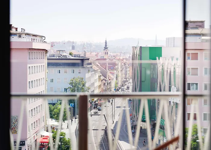 Hotel Daniel - Smart Lifestyle Near Centre 3*